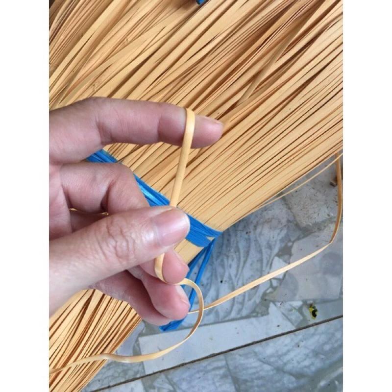 0,3kg ( 300g) sợi mây nhựa dẹp size 3mm ( 3li )