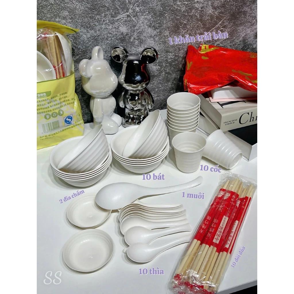 Bộ 44 chi tiết Bát , Cốc , Đũa , Thìa , Muôi, Muỗng , Khăn Trải Bàn Đỏ