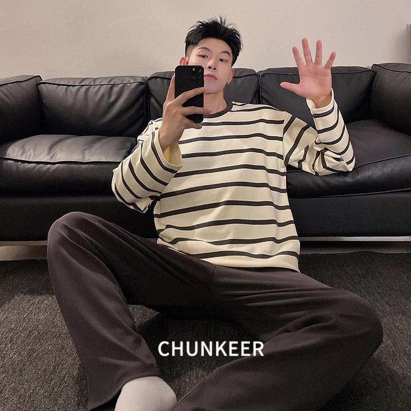 Bộ đồ ngủ nam Chunkeer cổ tròn, áo pullover mùa xuân và mùa thu, bộ đồ mặc thoải mái, bộ đồ ngủ nam phong cách mùa thu
