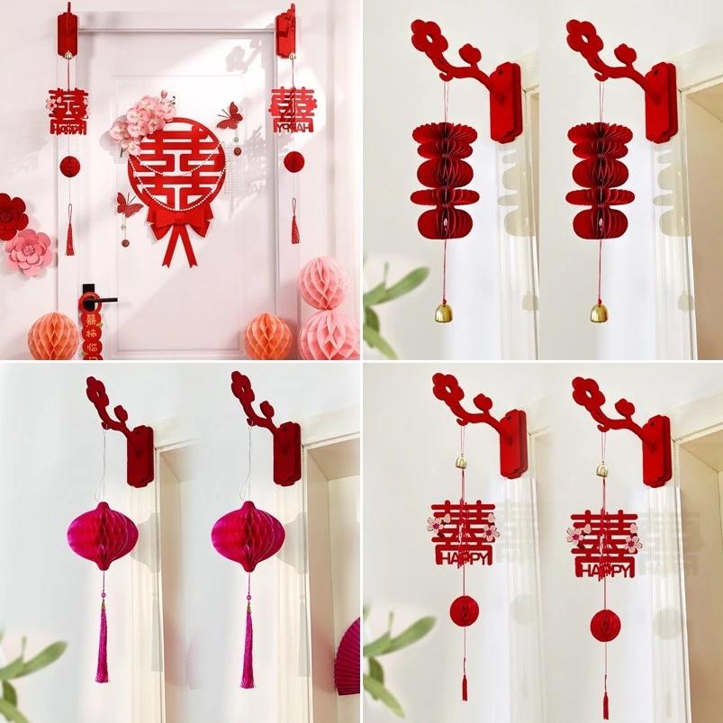 Bộ trang trí phòng cưới với đèn lồng vui nhộn và đồ trang trí treo
