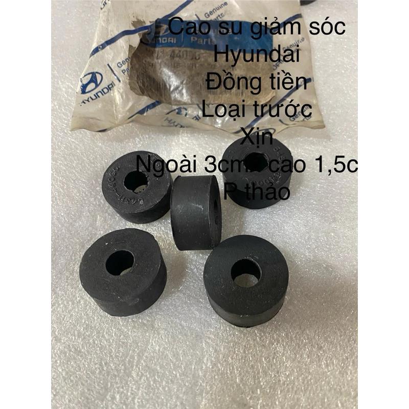 Cao su giảm sóc xịn đồng tiền hyundai 3t5,hd450,hd500,hd65,hd72,hd78,hd79(kt lỗ 1cnx cao 1,5x ngang3cm)