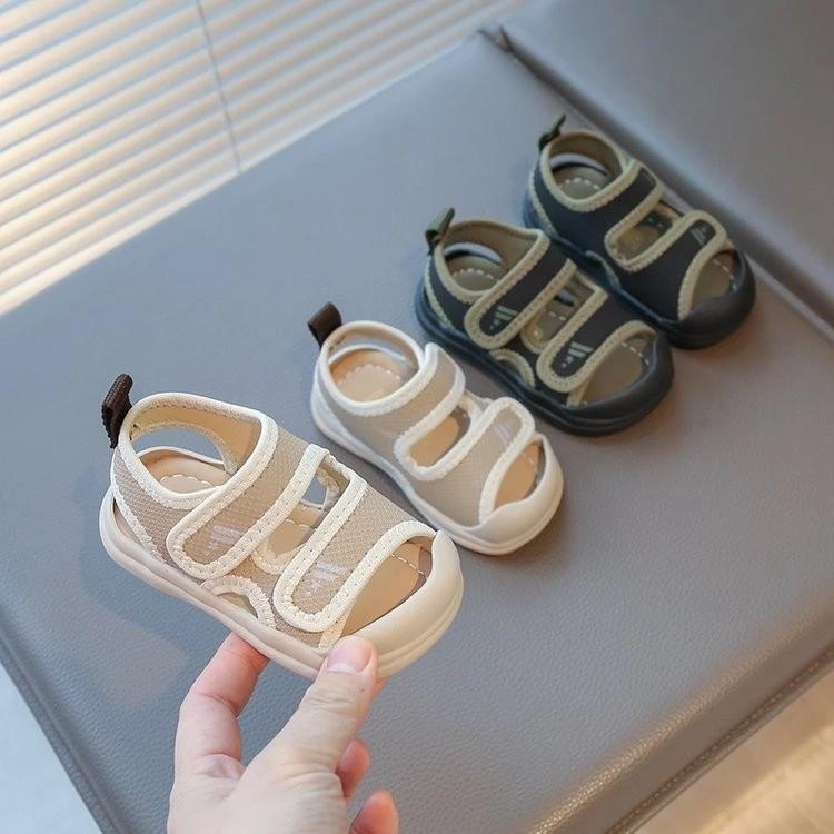 Dép sandal 2 quai dán phối 2 sọc thời trang sành điệu chống vấp đế mềm cho bé trai bé gái Size 16-26