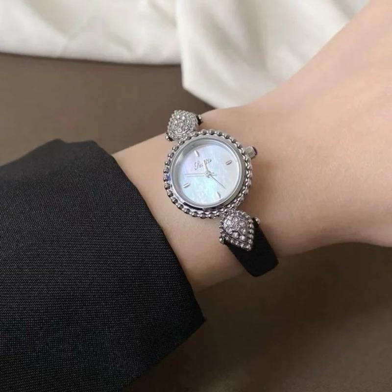 Đồng Hồ Nữ Chính Hãng Scottie Mã 9609B "Nàng Thơ" Size 24mm Kèm Hộp