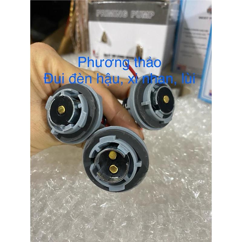 đui đèn hậu hoặc ,đui đèn xi nhan, đui đèn phanh loại 1 tim 2 tim màu xám loại đẹp