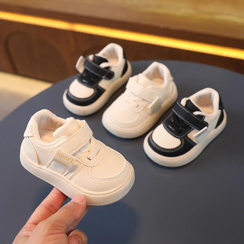 Giày thể thao tập đi cho bé trai bé gái 2 màu quốc dân thời trang đế mềm êm nhẹ sz 16-26_Già của bé 365 M235