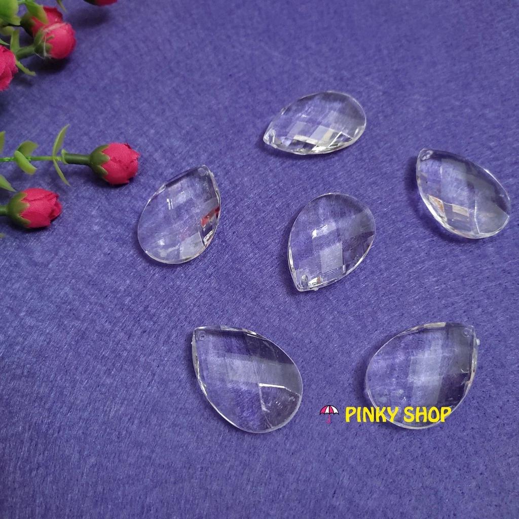 Hạt giọt nước pha lê nhựa trắng trong góc cạnh lấp lánh, hạt trang trí dreamcatcher handmade Pinky Shop mã HPLN1