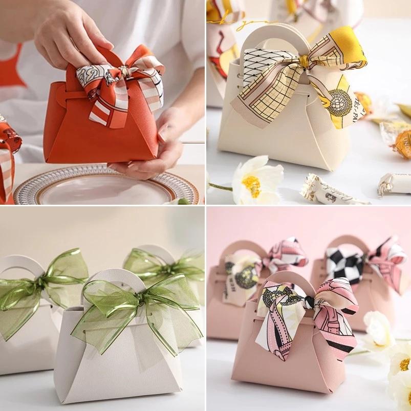Hộp kẹo phong cách Ins nhỏ Hộp đóng gói kẹo cưới Túi kẹo cầm tay hợp thời trang