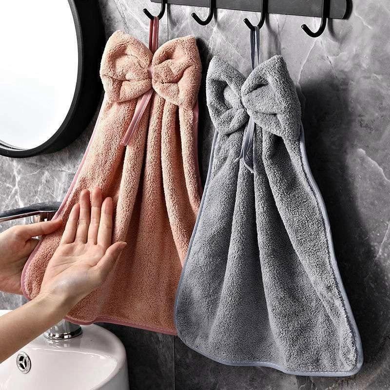 Khăn lau tay, khăn lau bếp hình NƠ LỚN siêu thấm hút chất liệu lông cừu mềm mịn 38x33cm