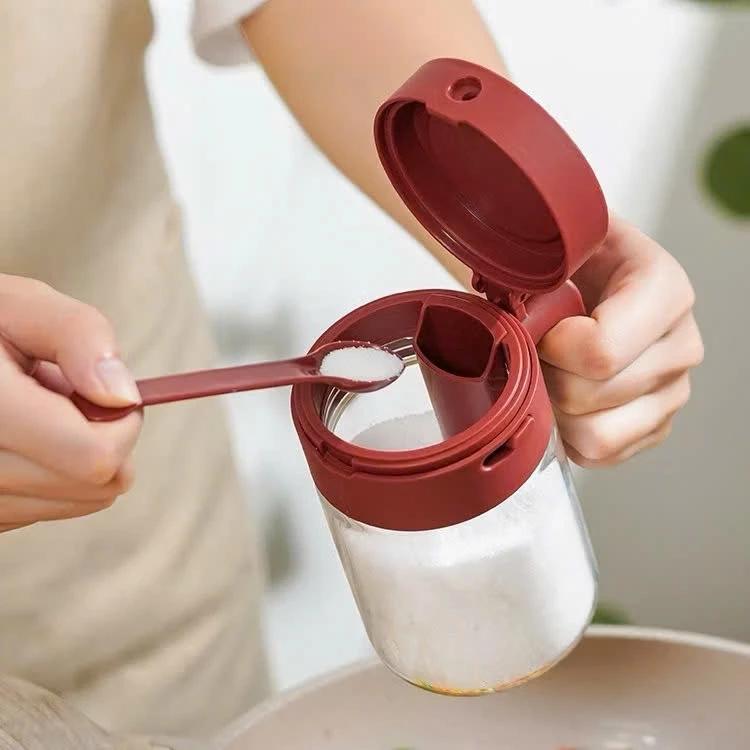 Lọ Đựng Gia Vị Thuỷ Tinh S828 Chống Vỡ Cao Cấp - Hủ Đựng Gia Vị Có Thìa Để Ngăn Riêng Chống Ẩm, Nắp Kín Có Khóa