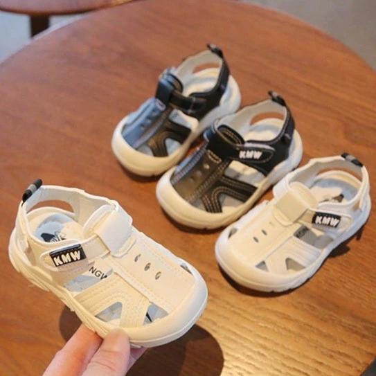 Loại 1_Dép sandal tập đi KMW Kids siêu mềm, mũi rọ cho bé trai bé gái từ 0 đến 4 tuổi chống trơn trượt hiệu quả