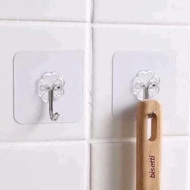 Móc dán tường chịu lực thần thánh 6 x 6cm