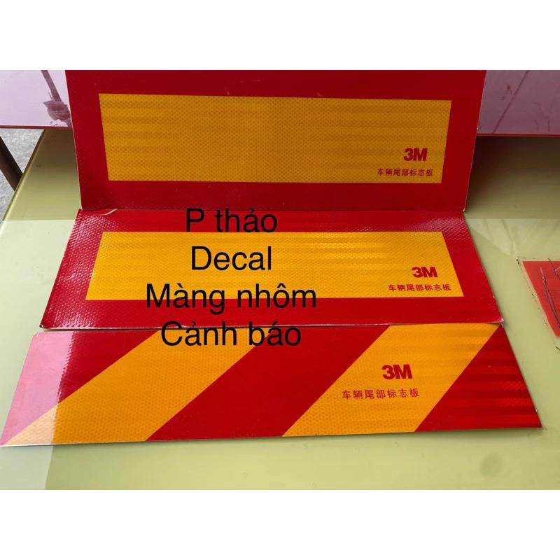 Phản quang tôn, decan phản quang , tam giác gắn cảnh báo xe