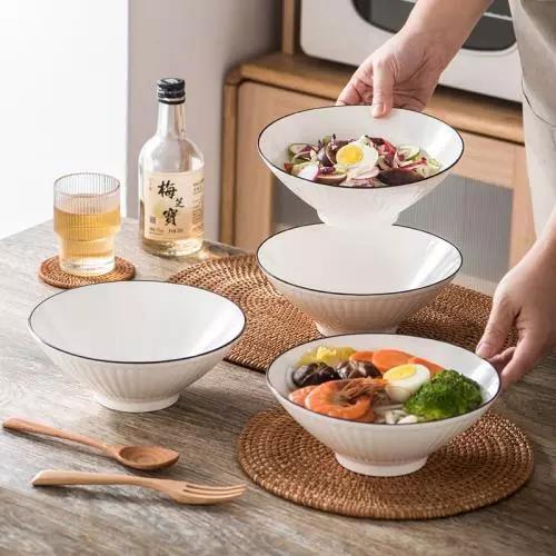 Set 5 Tô canh tròn sứ trắng viền đen, Tô tròn đựng hủ tiếu, phở , decor sang trọng