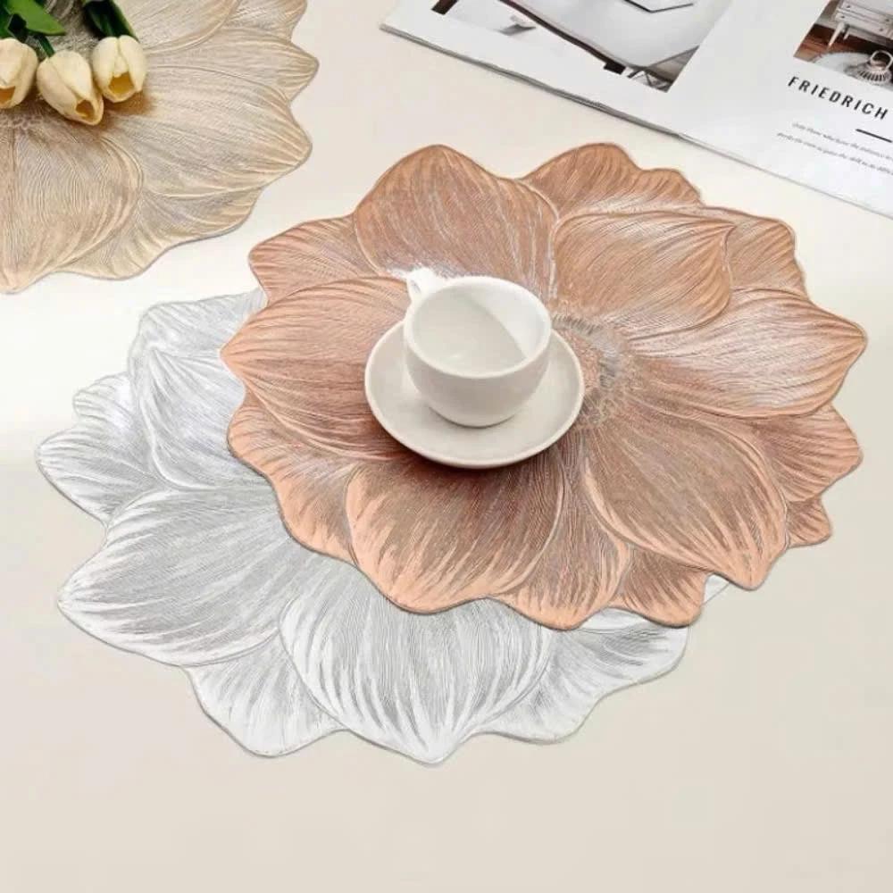 Thảm lót - Tấm lót bàn ăn, bình hoa sang trọng chất liệu PVC phong cách Châu Âu hình Bông Hoa